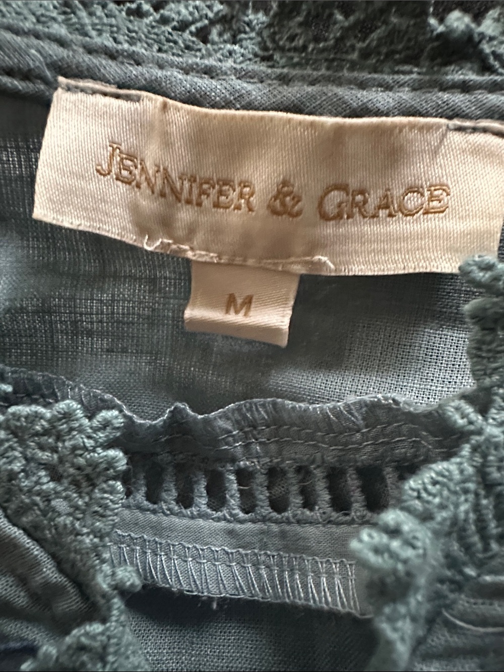 Jennifer & Grace Embroidered Eyelet Tie Front Cotton Blouse Sz M - Picture 3 of 5